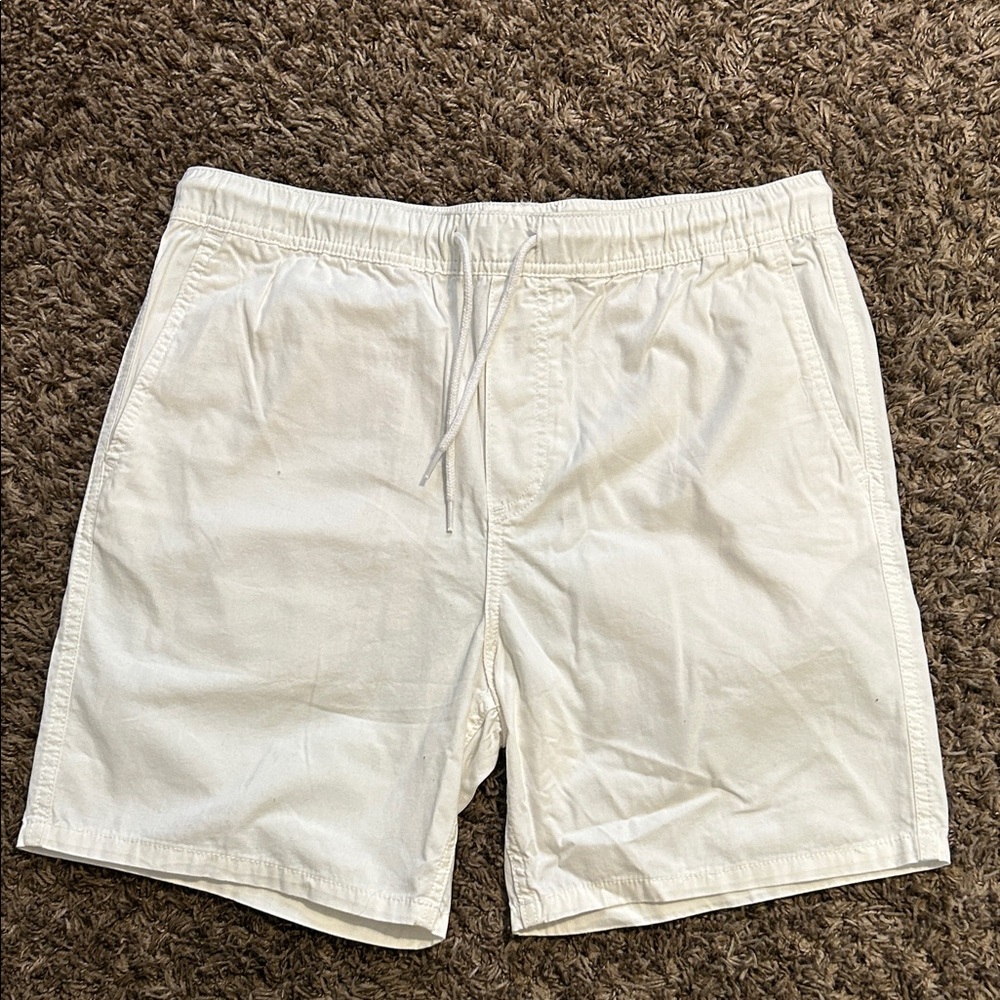 H&M Men's Cream Flat Front Shorts